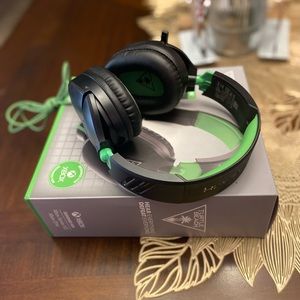 Turtle Beach Recon 70 wired headset for Xbox